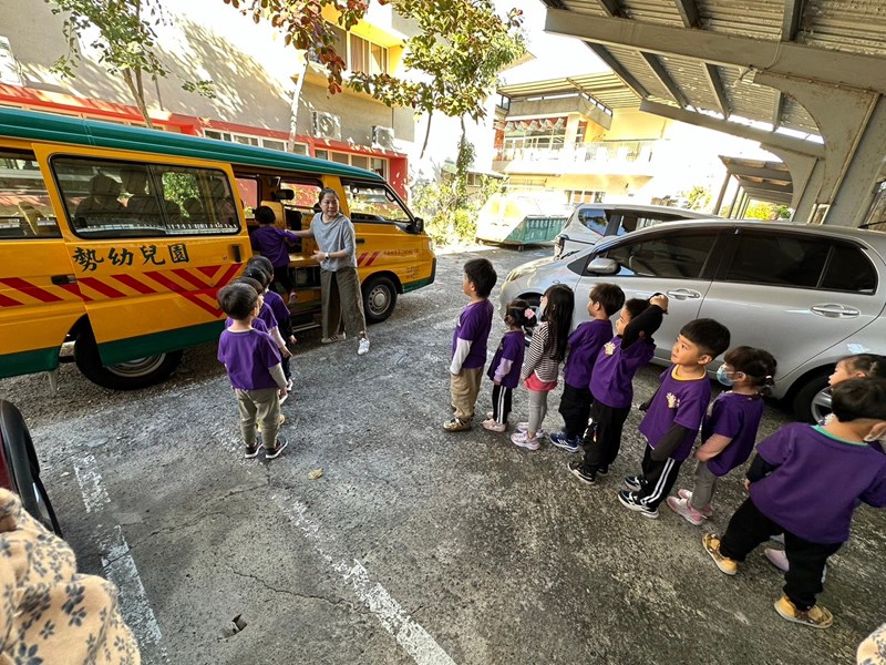 幼童車安全宣導3