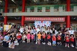 園長媽咪跟各班媽咪們合照9