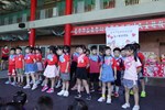 唱歌給阿公阿嬤聽