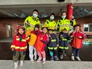 體驗穿著消防衣