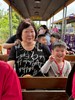我和奶奶一起搭火車
