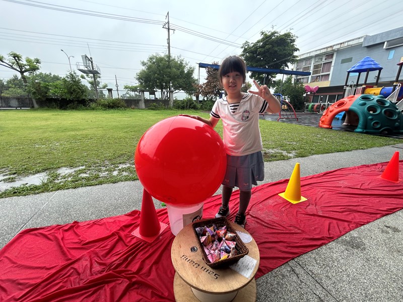 小阿妹立蛋成功