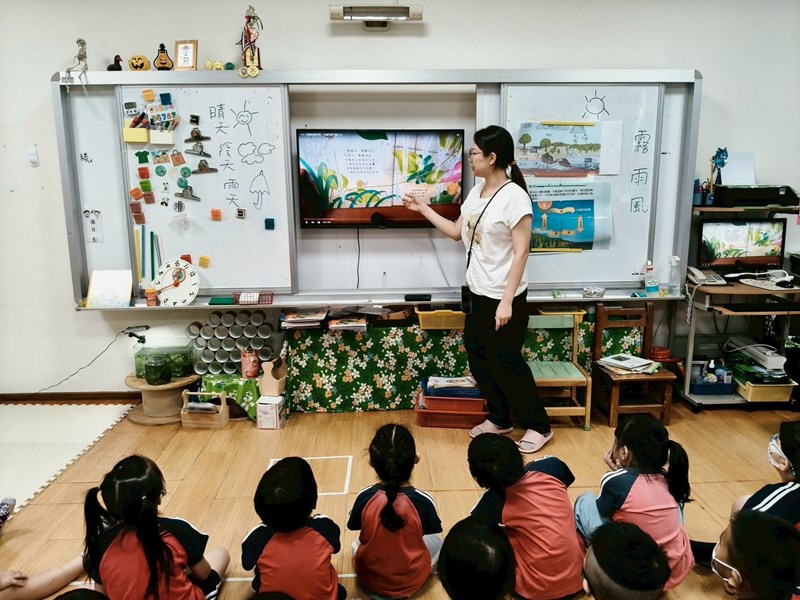 介紹下雨天的繪本