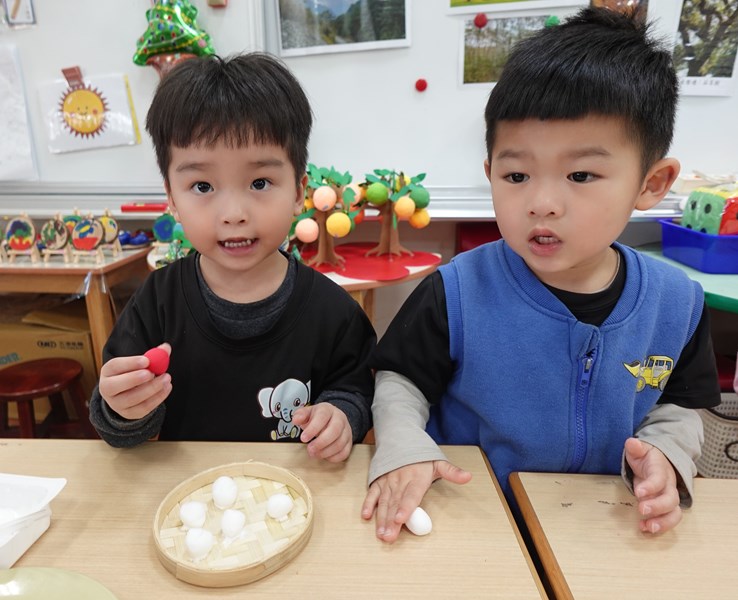 紅色的惜圓喜洋洋