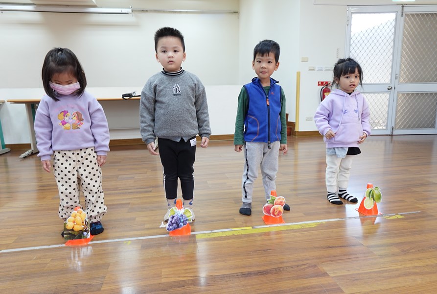 說說看自己喜歡吃的水果 (2)