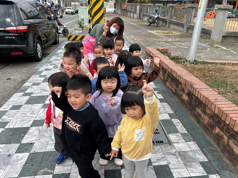 小企鵝~東勢景點踏查