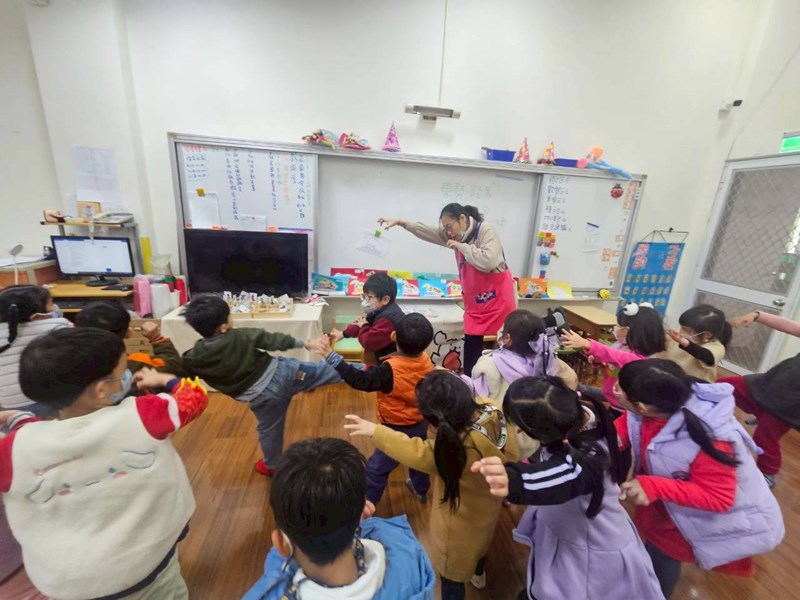 東勢龍馬兒歌教唱