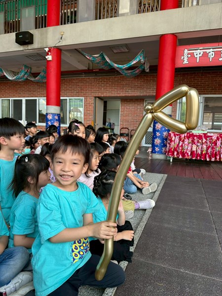 當氣球故事的樵夫