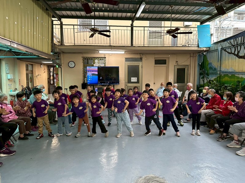 樂齡學堂母親節活動1