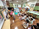 展示圖卡認識火車名稱