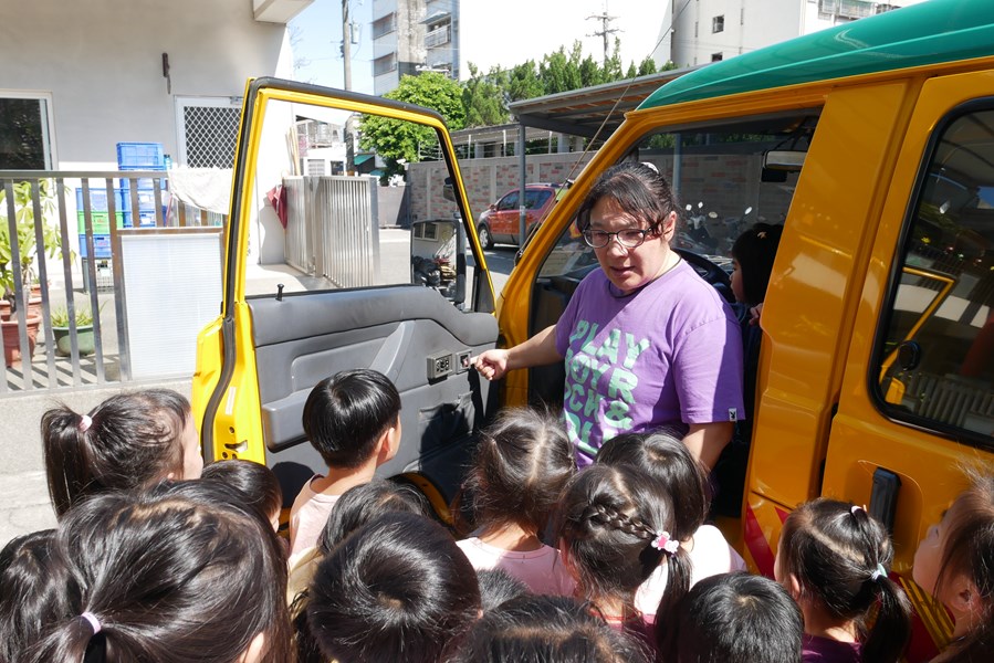 幼童車安全教育系列相片共42張